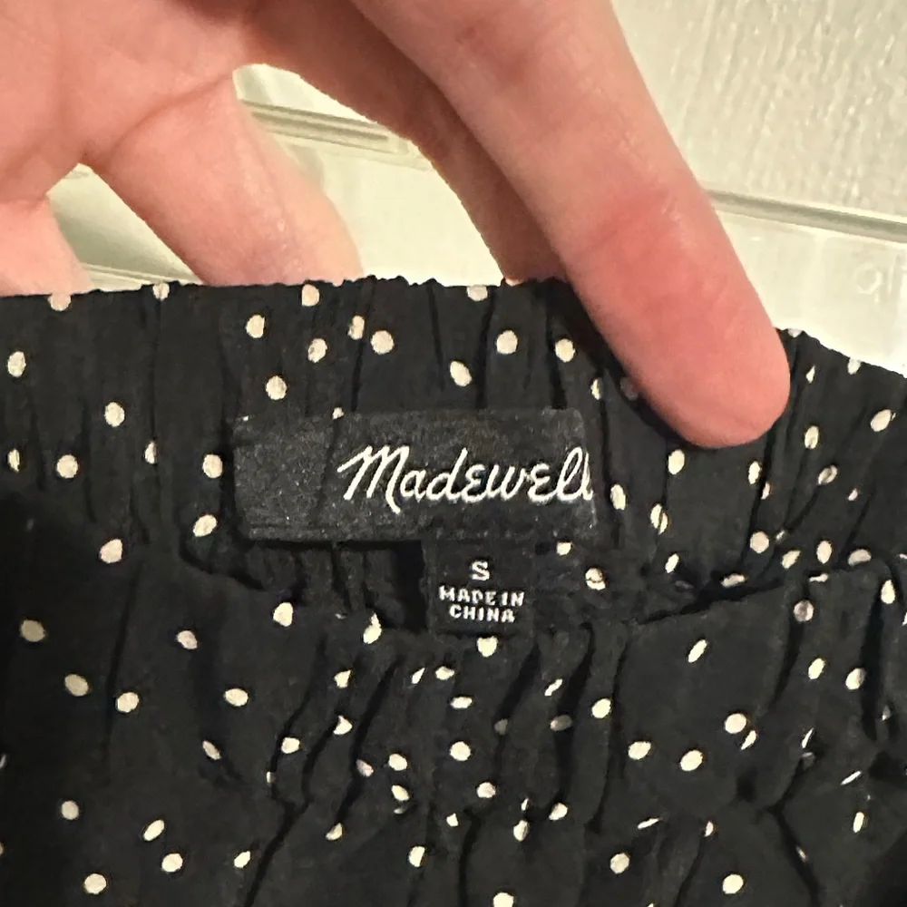 0224 Madewell Black Skirt with White Dots womens size small‎